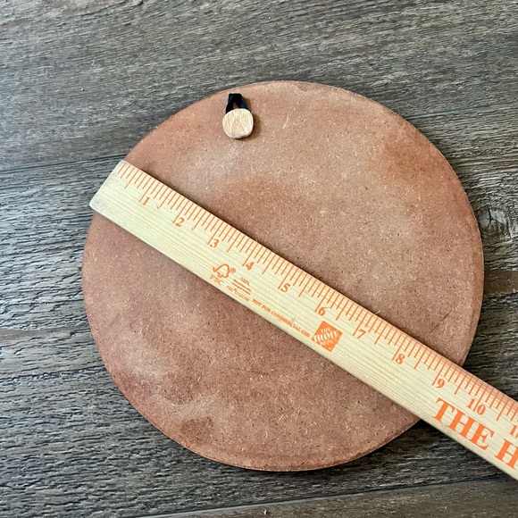 Sri Lanka Decorative Plate with Carved Design - Picture 3 of 7